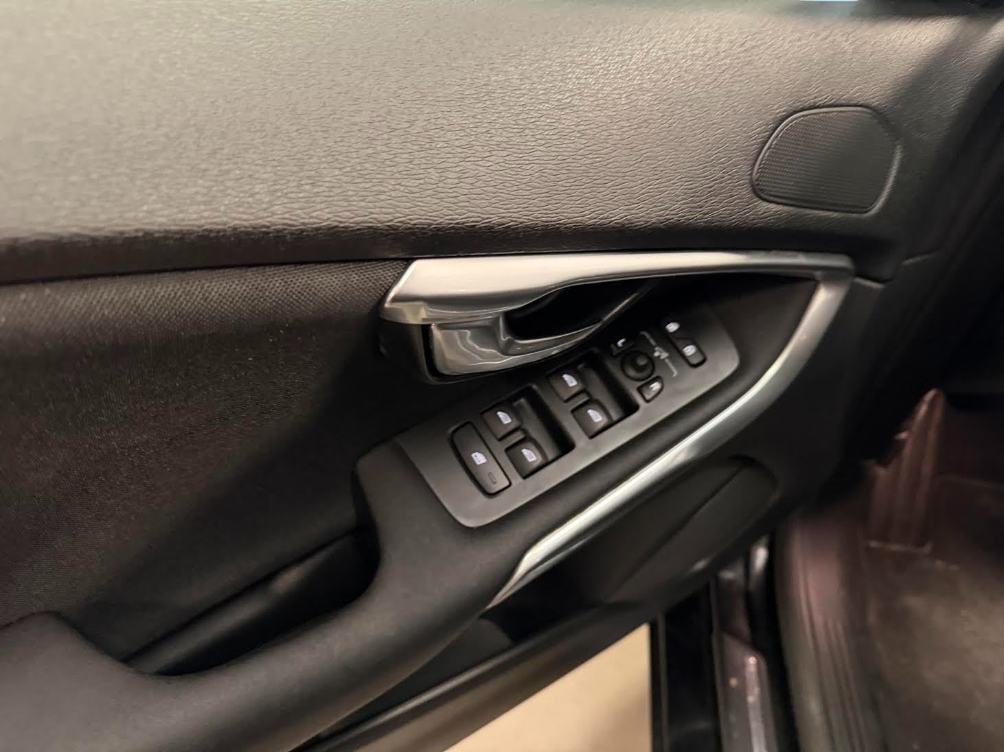 Volvo V40 D2 120 Momentum aut. - billede 10