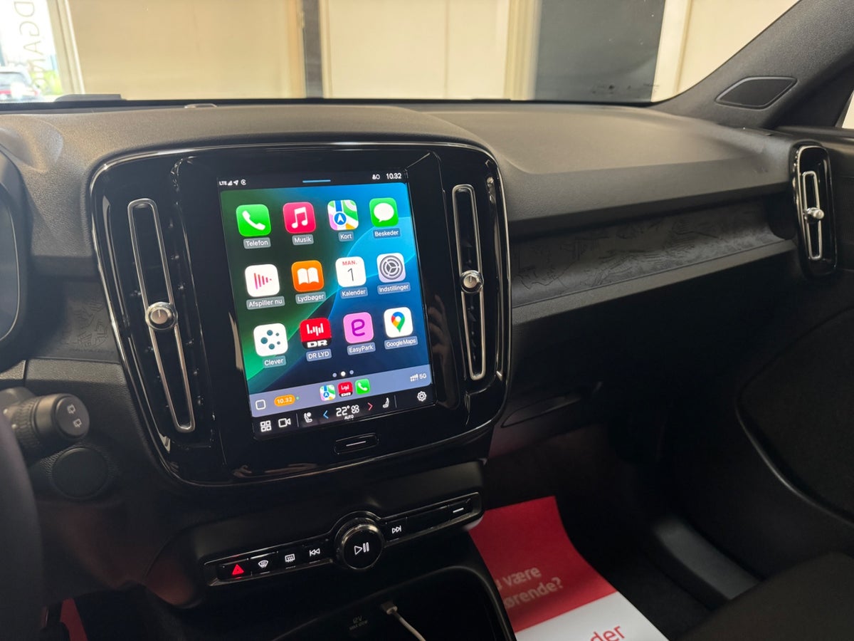 Volvo XC40 P6 ReCharge Core