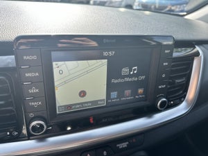 Kia Stonic T-GDi Attraction