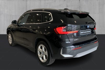 BMW iX1 eDrive20 X-Line BMW iX1 eDrive20 X-Line - 2
