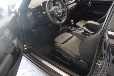 MINI Cooper SE Trim M Greenwich