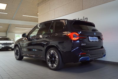 BMW iX3 Charged Plus M-Sport