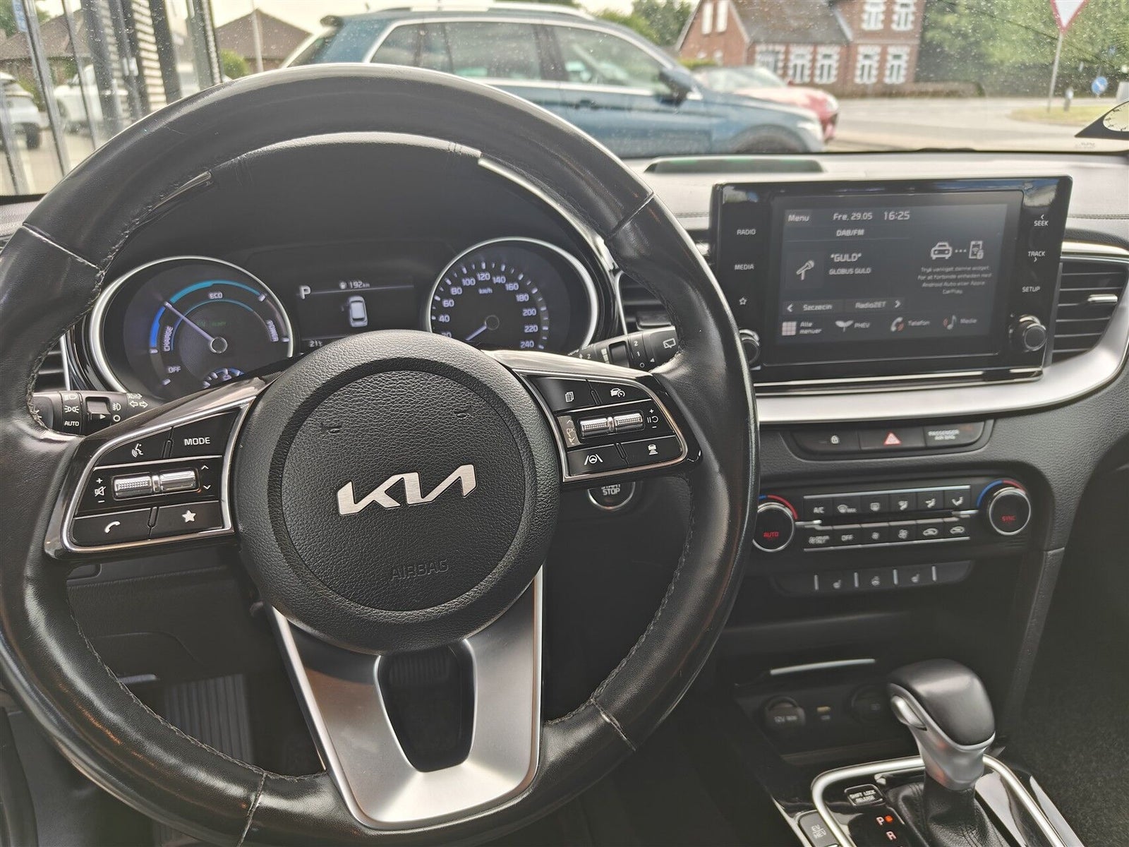 Kia Ceed PHEV Prestige SW DCT