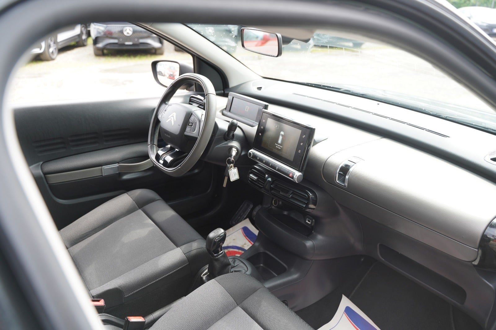 Billede af Citroën C4 Cactus 1,6 BlueHDi 100 Feel Complet