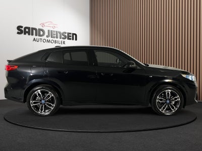 BMW iX2 eDrive20 M-Sport Premium