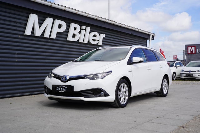 Toyota Auris 1,8 Hybrid H2 Comfort Touring Sports CVT