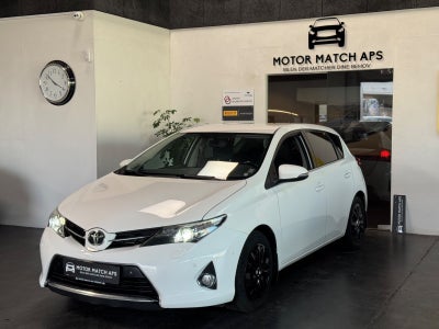 Toyota Auris 2,0 D-4D T2 5d