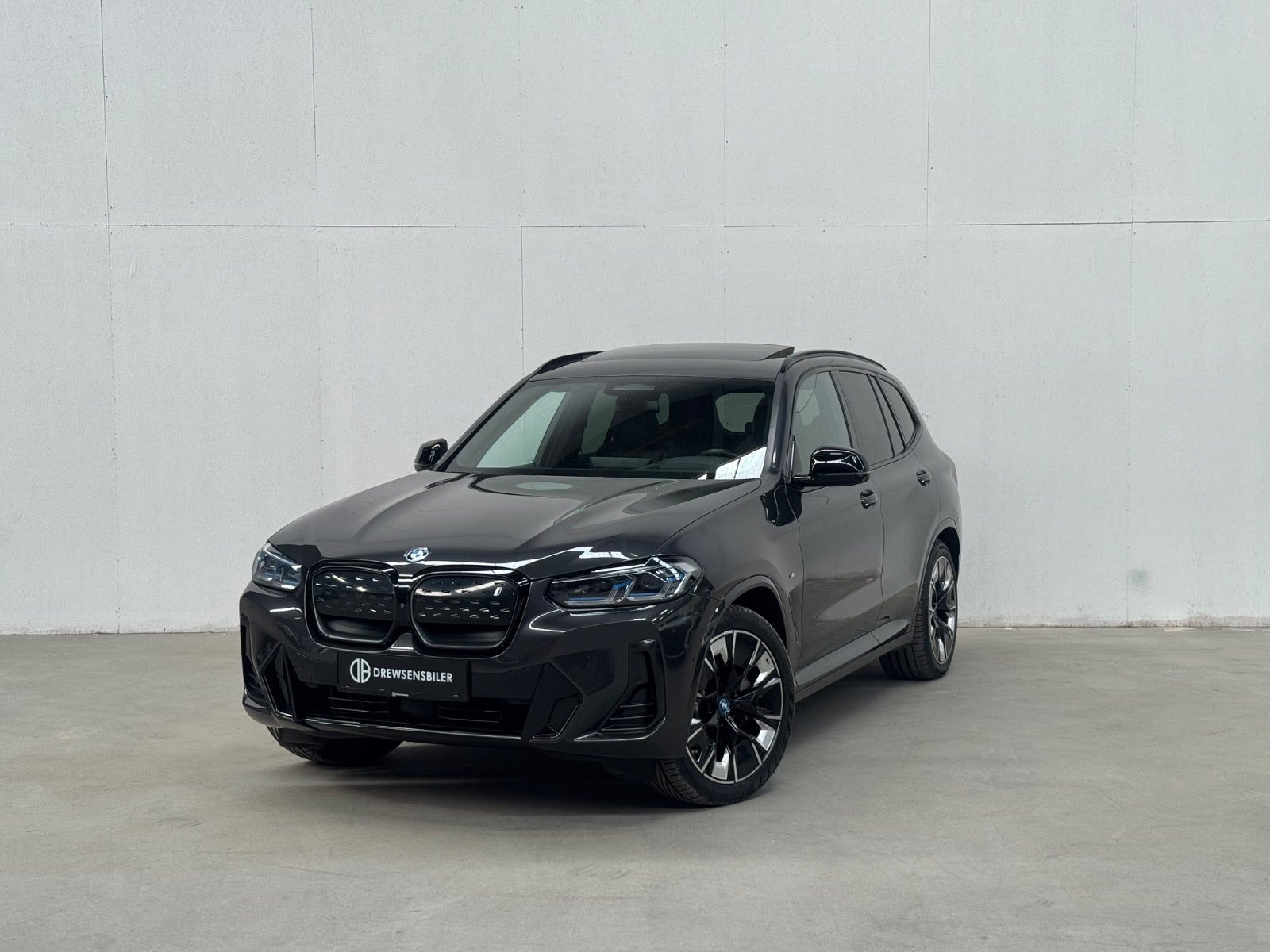 BMW iX3 Charged Plus M-Sport A
