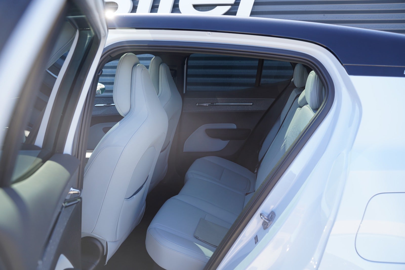 Billede af Volvo EX30  Extended Range Ultra