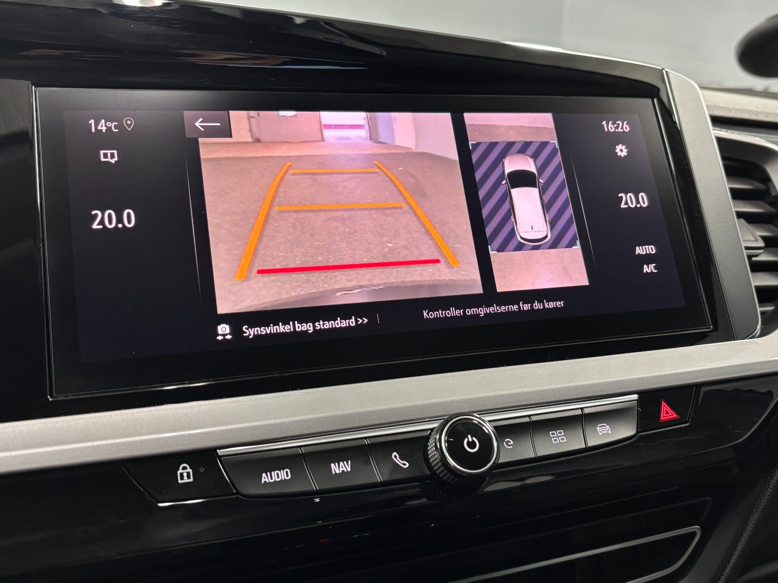 Billede af Opel Grandland 1,6 Hybrid Ultimate aut.