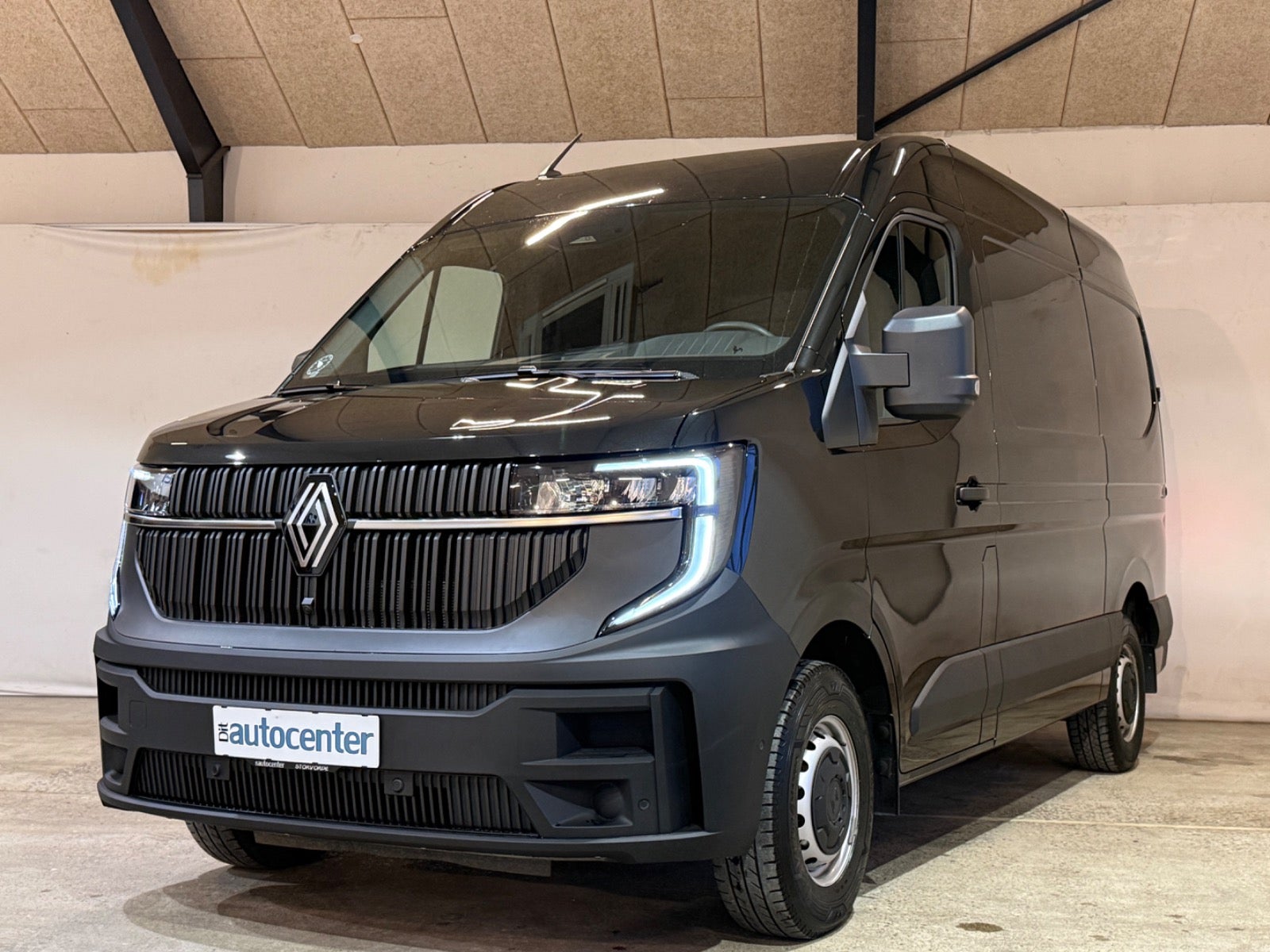 Renault Master V T35 E-Tech L2H2 Kassevogn Tekno