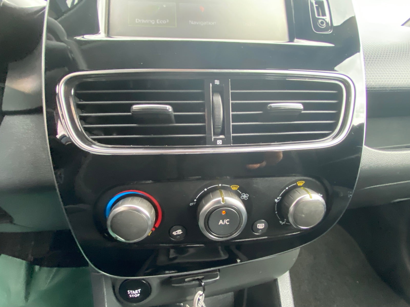 Billede af Renault Clio IV 0,9 TCe 90 Zen Sport Tourer
