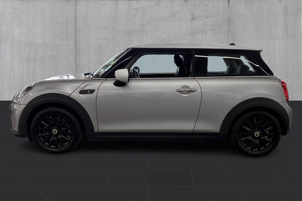MINI Cooper SE Classic Trim 2023