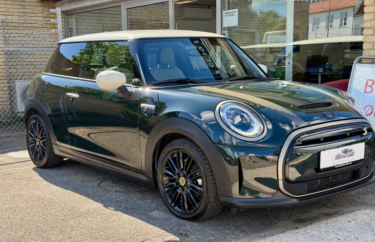 MINI Cooper SE Resolute Edition