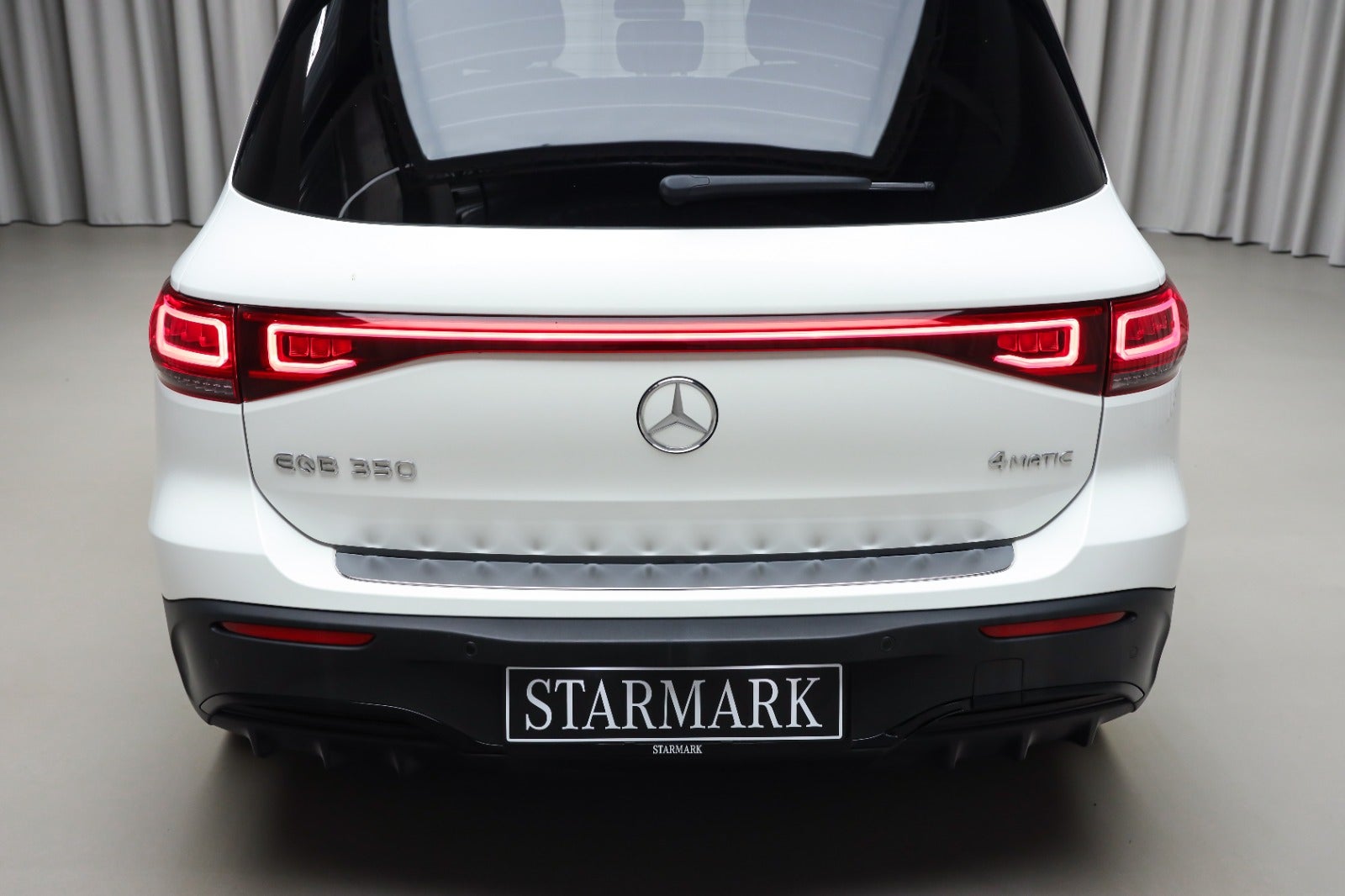 Mercedes-Benz EQB 350