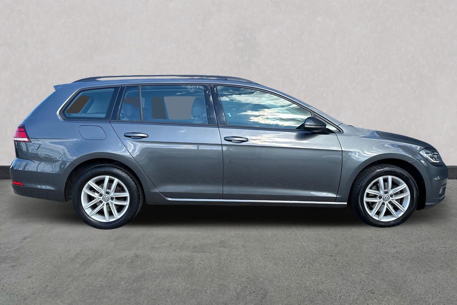 Billede af VW Golf VII 1,5 TSi 150 Comfortline Connect Variant DSG