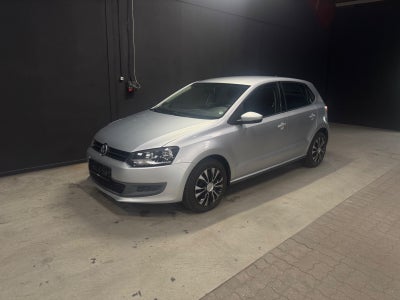 VW Polo 1,6 TDi 90 Comfortline 5d