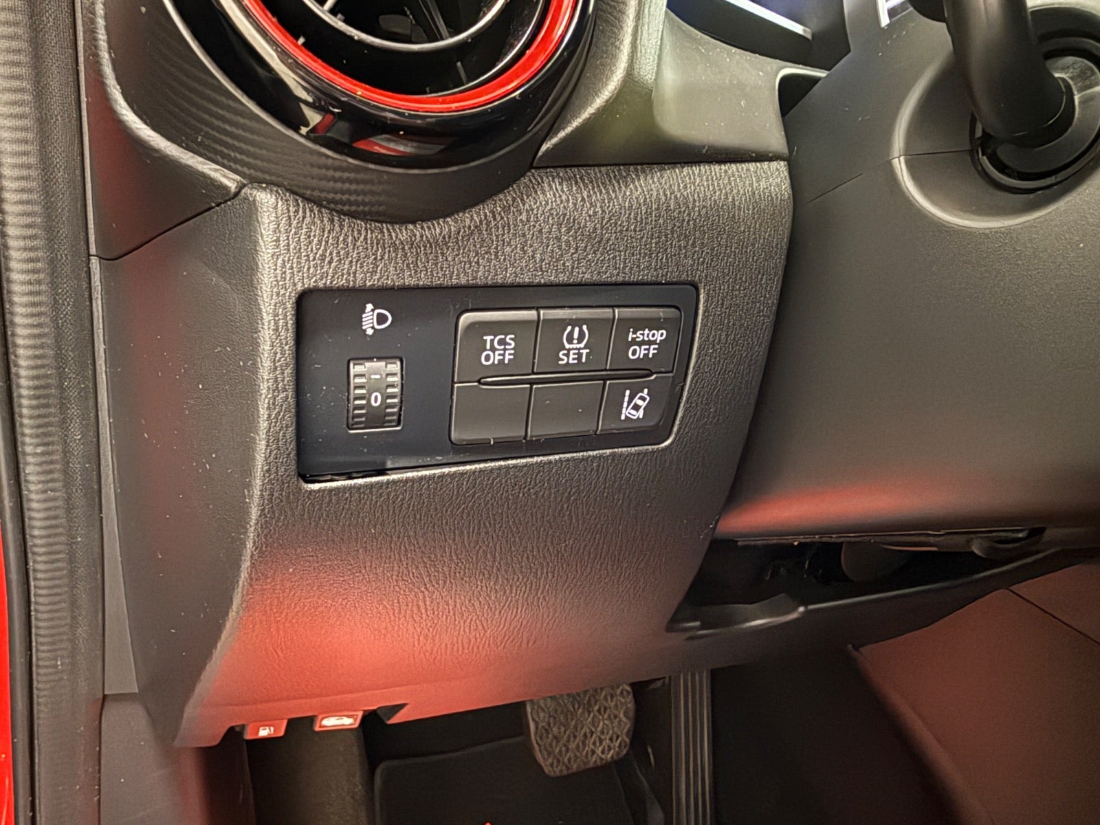 Billede af Mazda CX-3 2,0 SkyActiv-G 120 Vision aut.