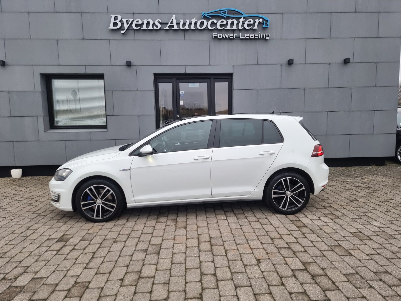 VW Golf VII 2016