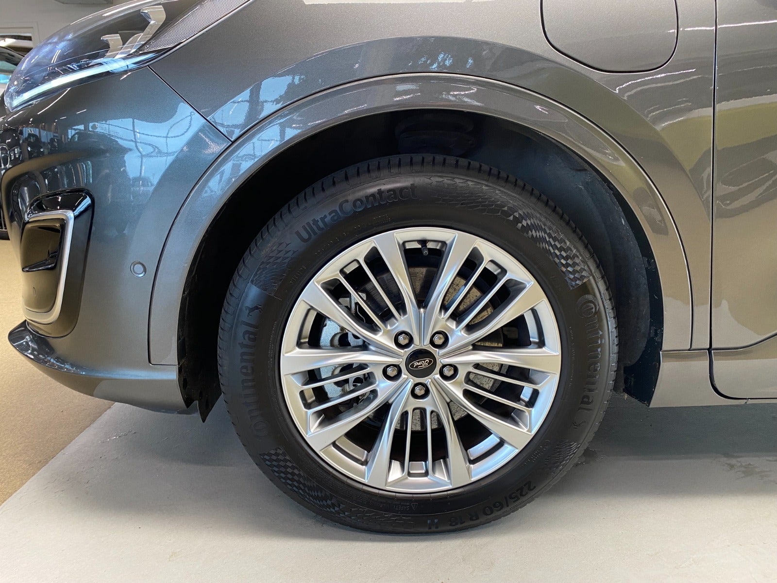 Billede af Ford Kuga 2,5 PHEV Vignale CVT