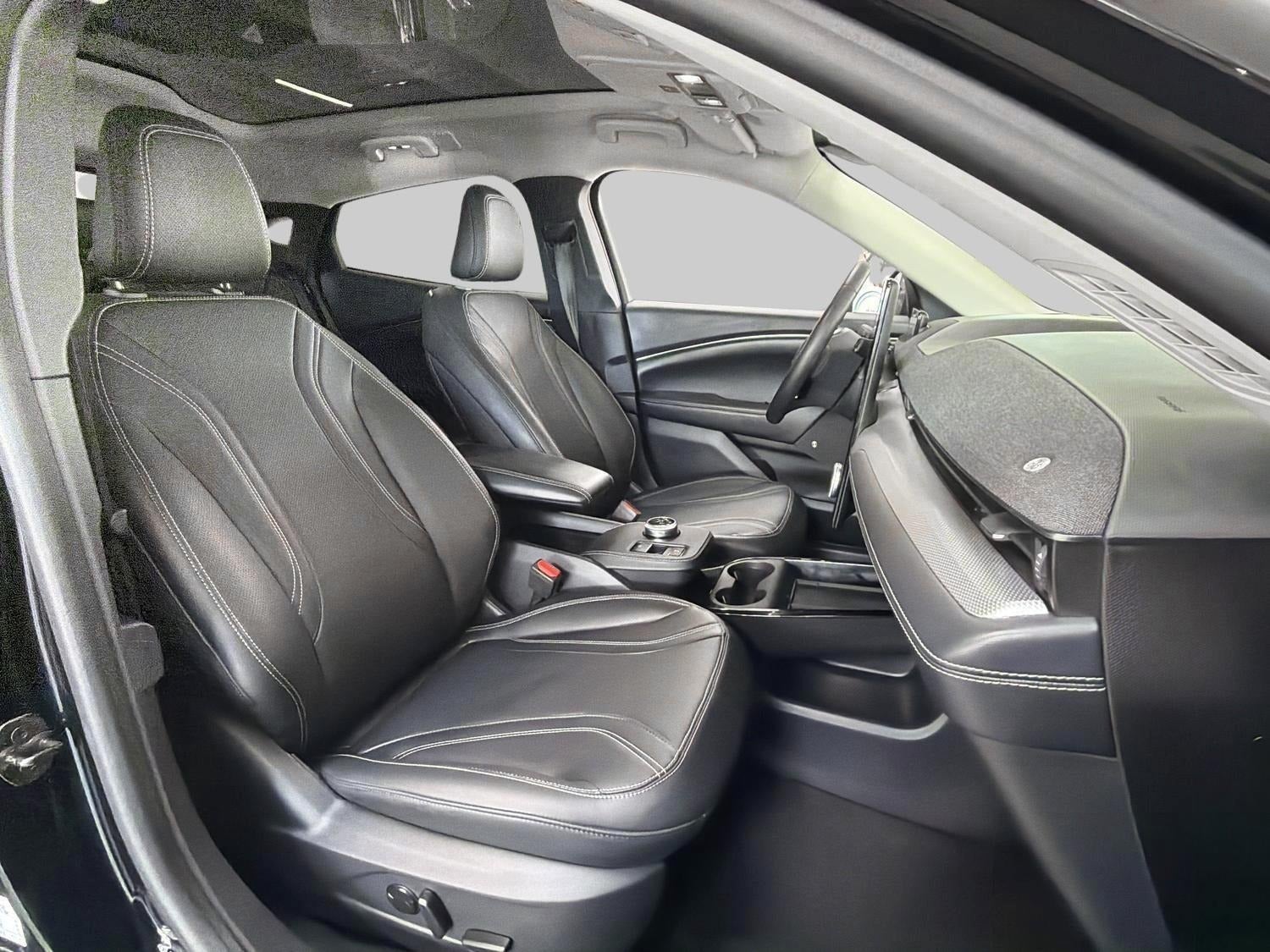 Billede af Ford Mustang Mach-E 88 Premium Extended Range