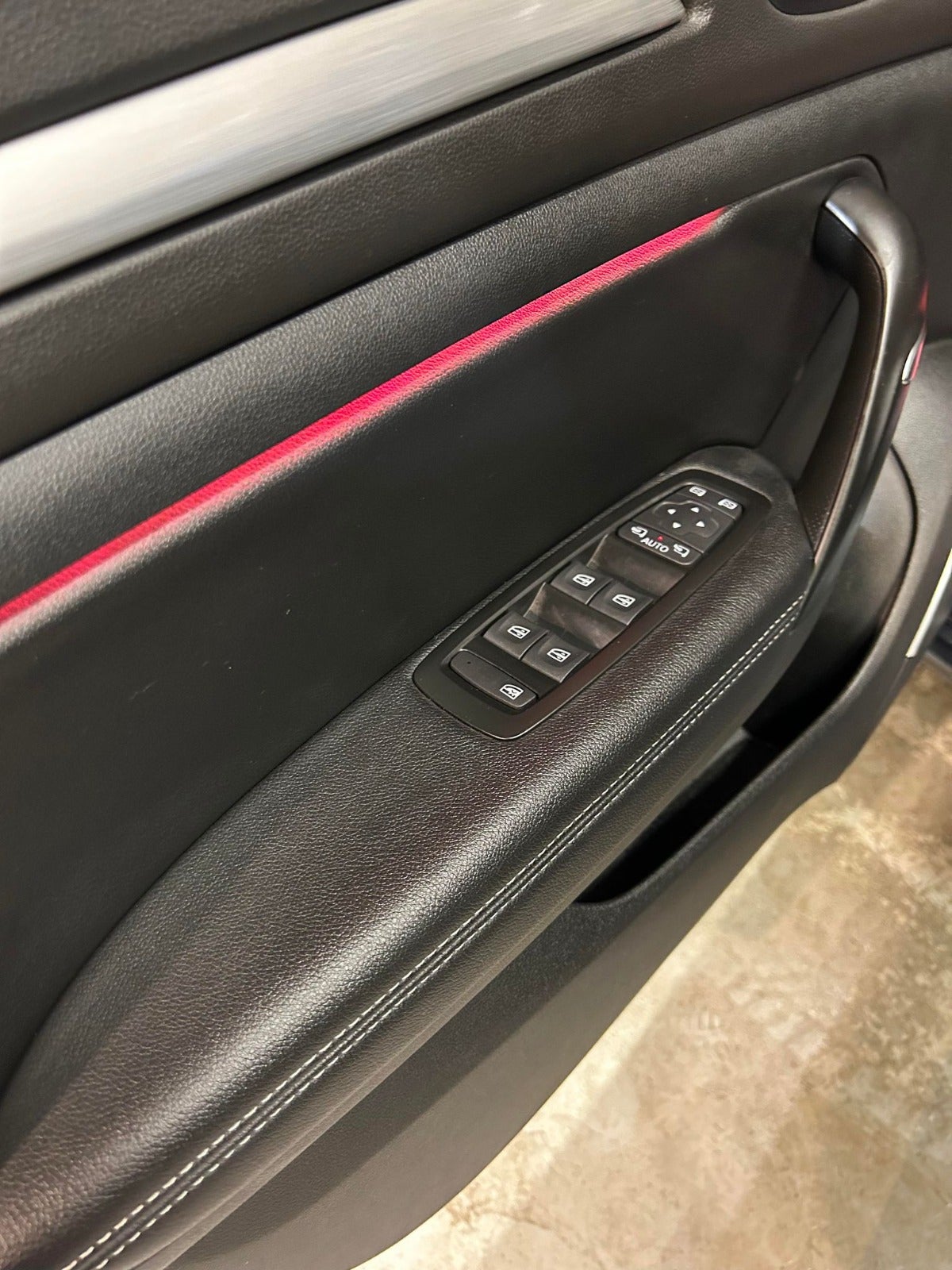 Billede af Renault Megane IV 1,2 TCe 130 Bose Edition Sport Tourer
