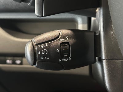 Peugeot Expert BlueHDi 122 L3 Plus EAT8 Van