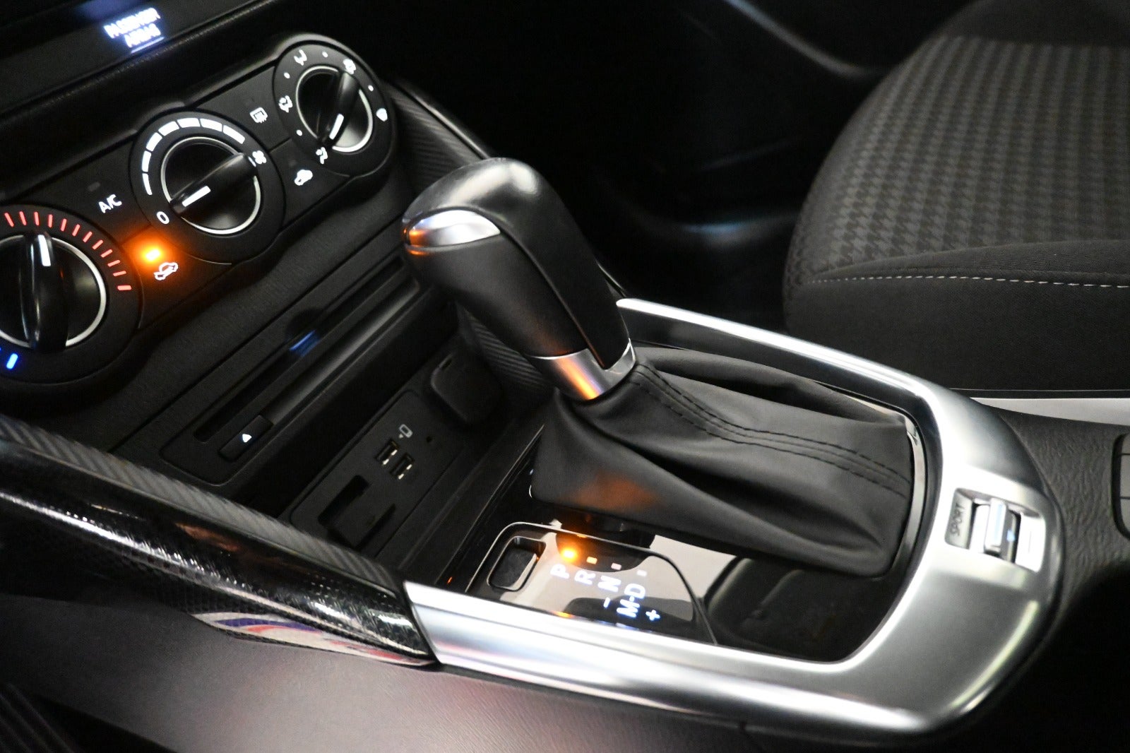 Mazda 2 SkyActiv-G 90 Niseko aut.
