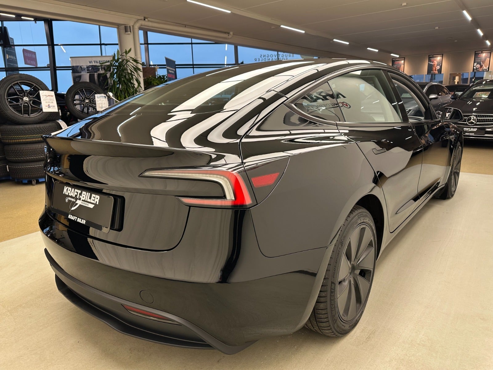 Billede af Tesla Model 3  RWD