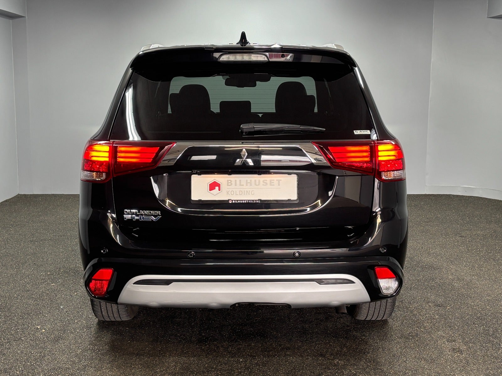 Billede af Mitsubishi Outlander 2,4 PHEV Instyle CVT 4WD