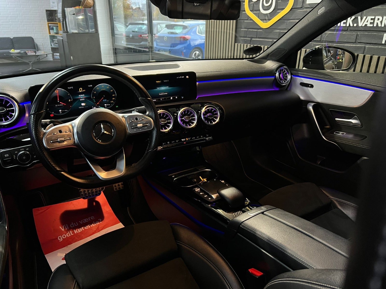 Mercedes A250 e AMG Line Night Edition aut.