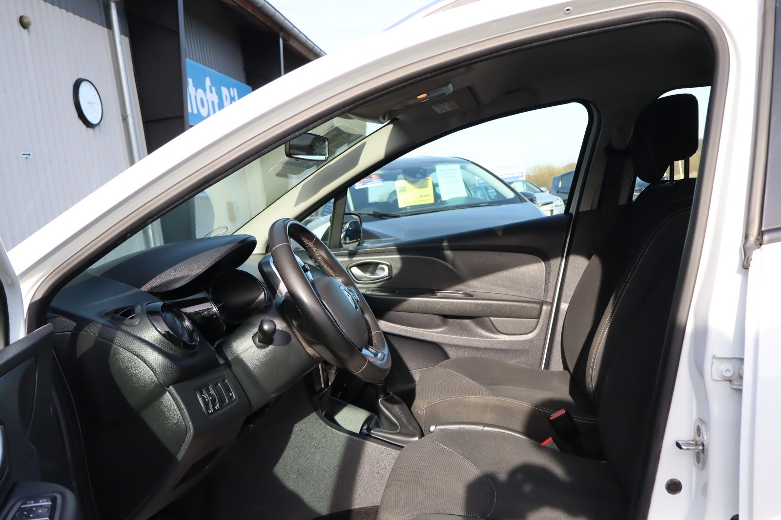 Billede af Renault Clio IV 0,9 TCe 90 Limited Sport Tourer