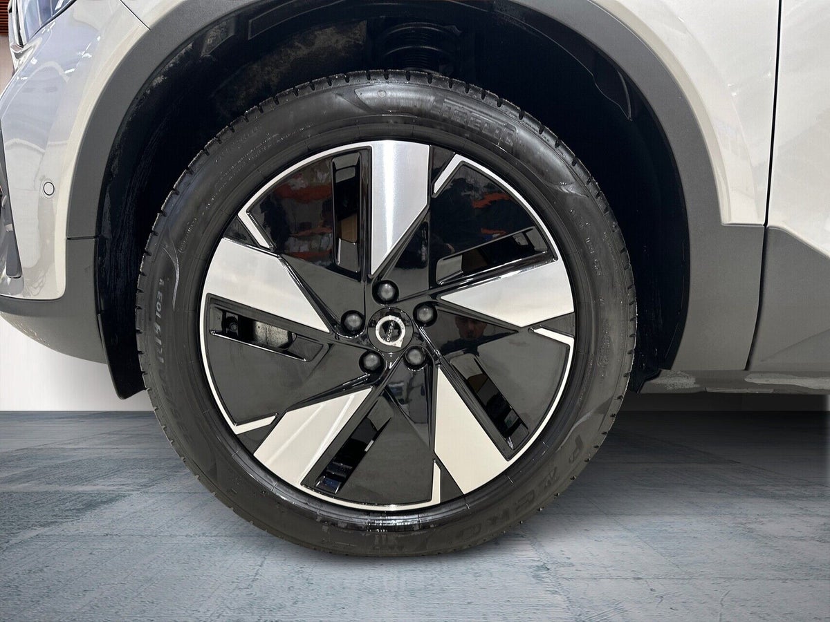 Volvo EX40 Extended Range Core billede 9