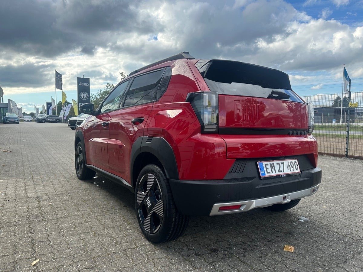 Fiat Grande Panda E la Prima