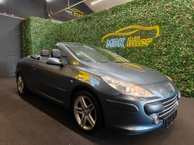 Peugeot 307 2,0 16V CC 2d