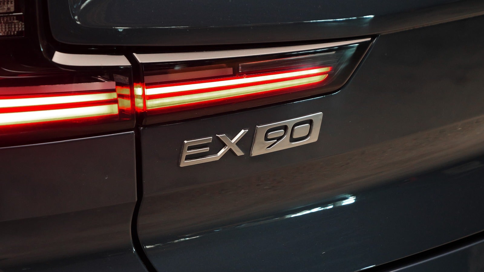 Volvo EX90 Plus 7prs