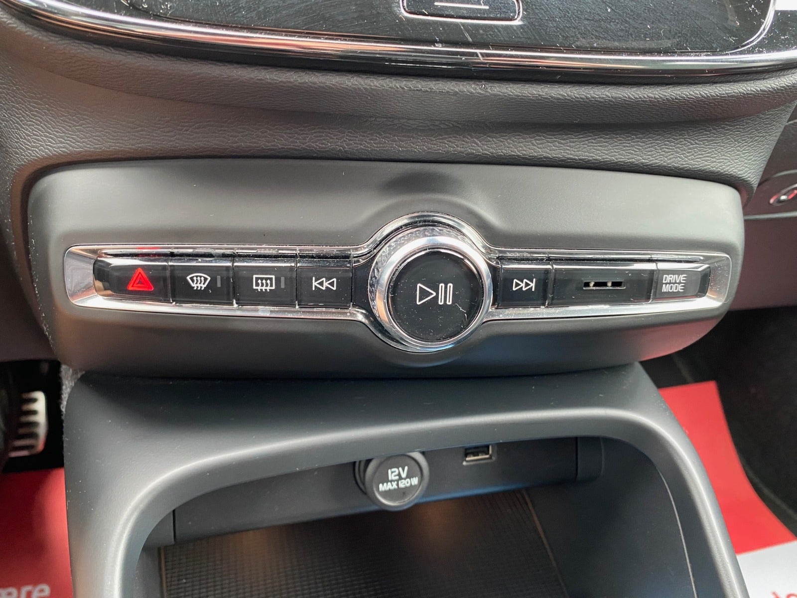 Volvo XC40, Billede 17