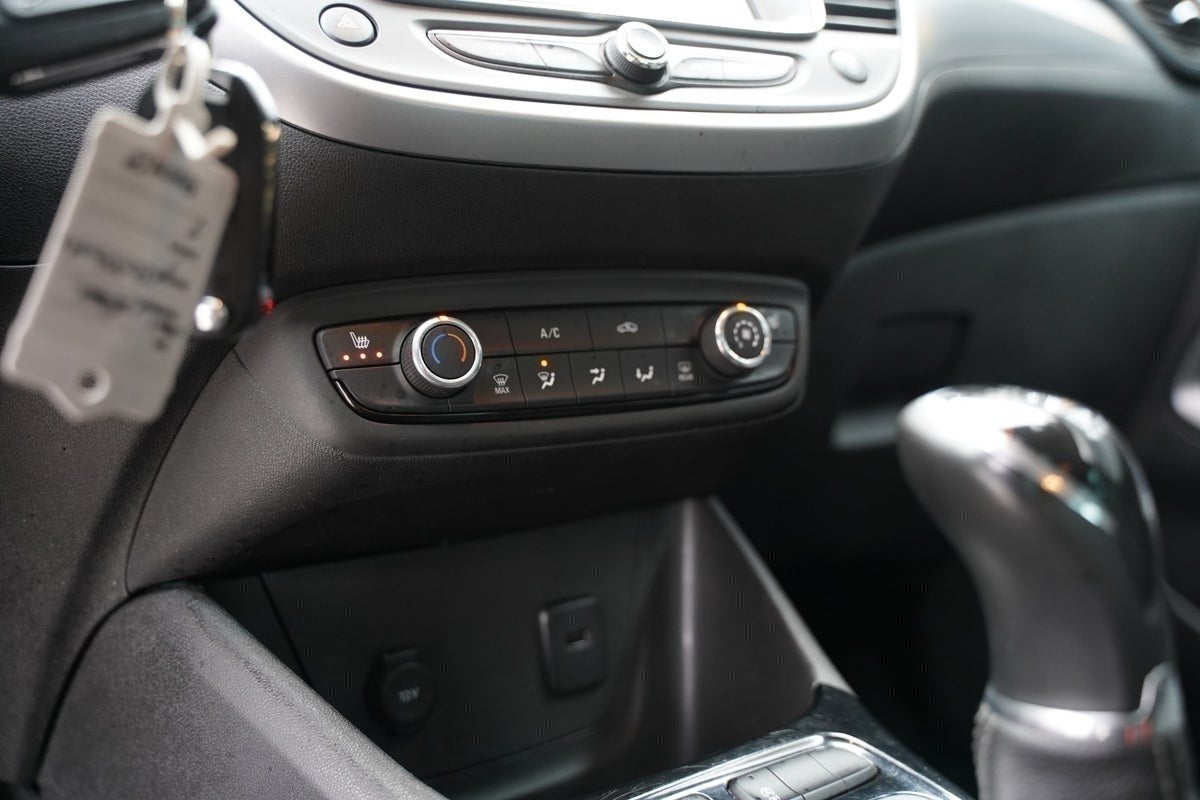 Billede af Opel Crossland X 1,2 T 110 Enjoy
