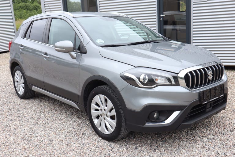 Suzuki S-Cross mHybrid Active