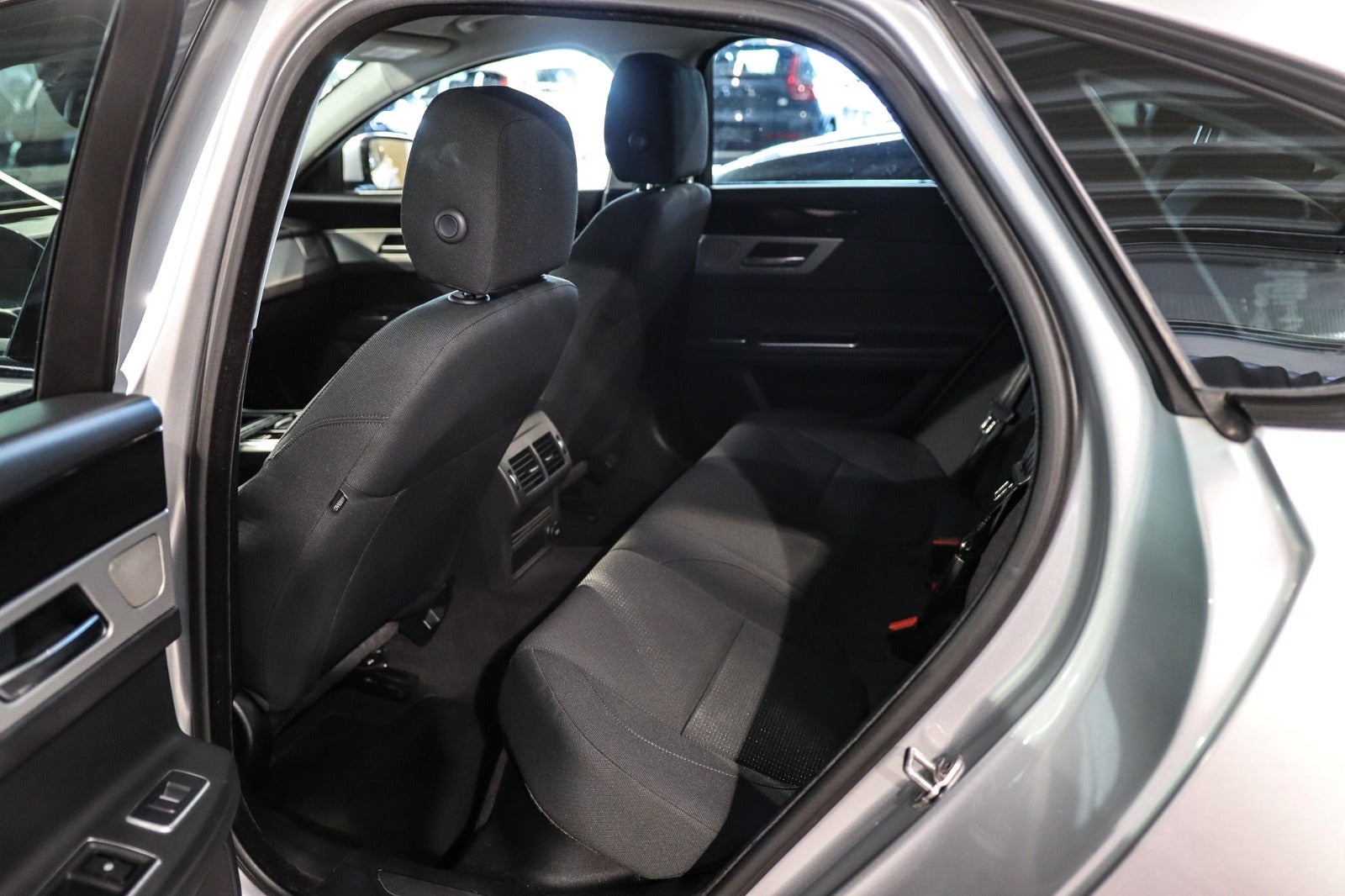Billede af Jaguar XF 2,0 D180 Pure aut.