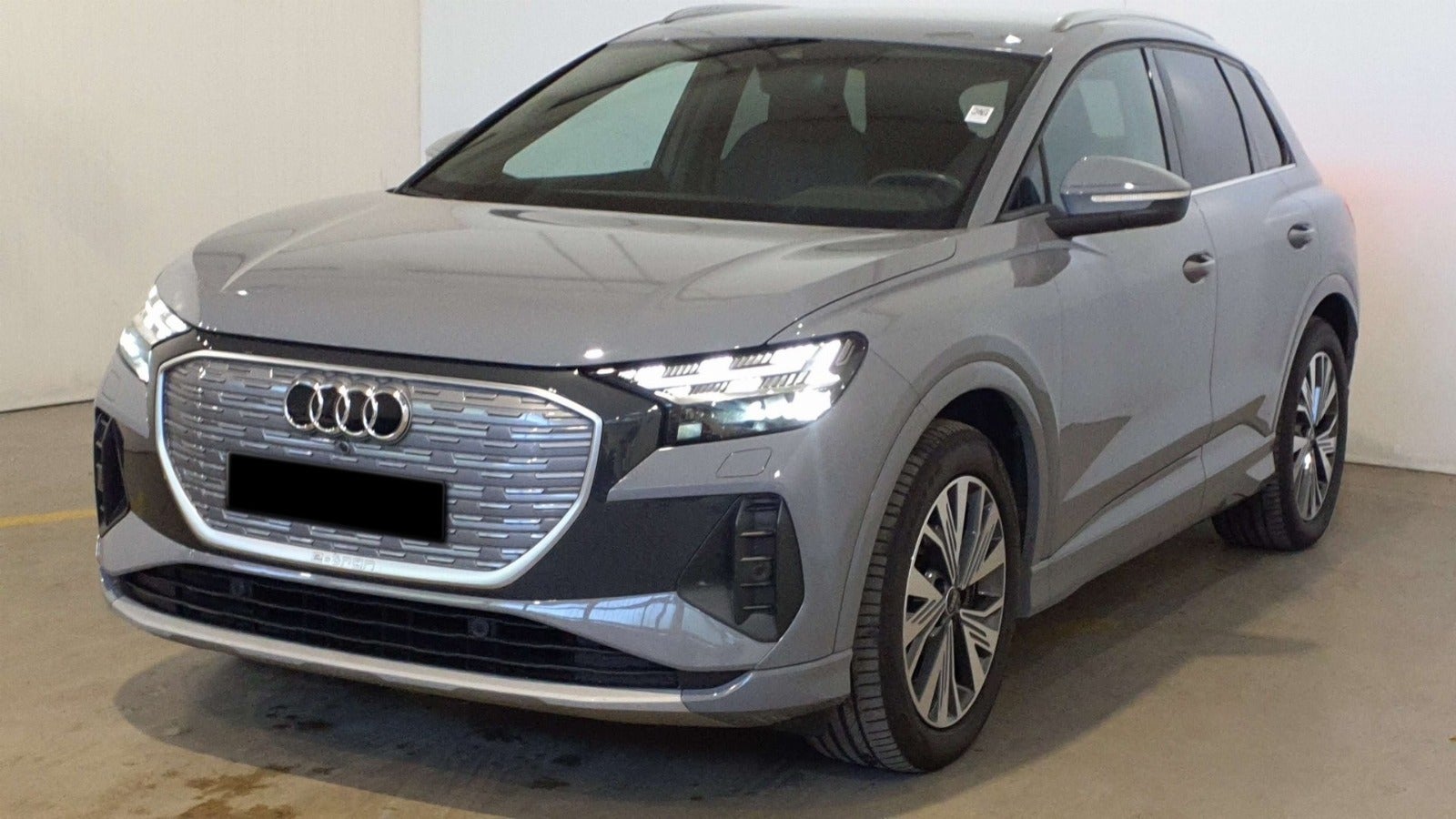 Audi Q4 e-tron Advanced