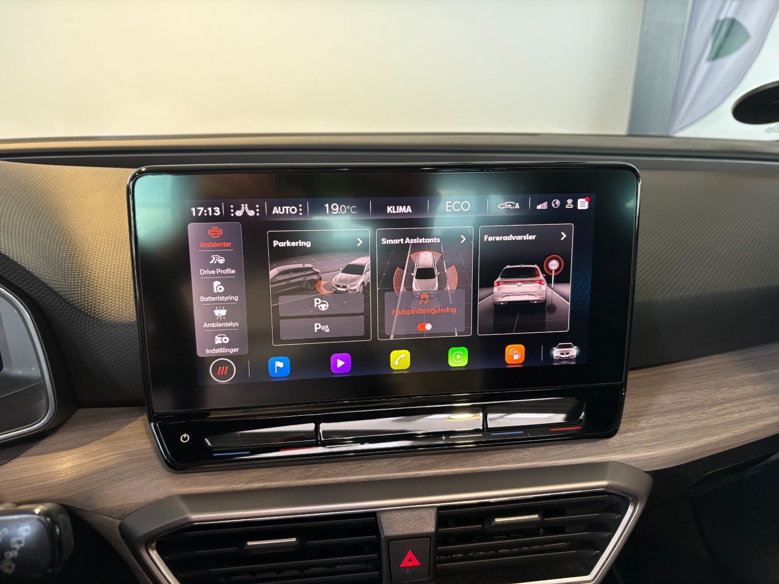 Seat Leon 1,4 eHybrid Xcellence Sportstourer DSG 5d - 16