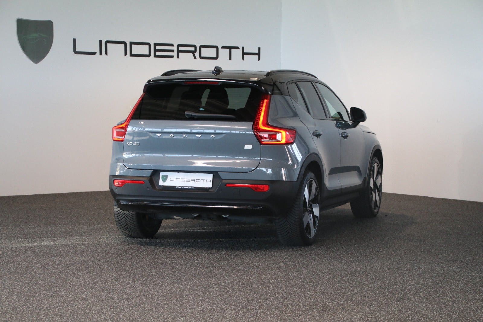 Volvo XC40 P8 ReCharge Twin Ultimate 5d - 2