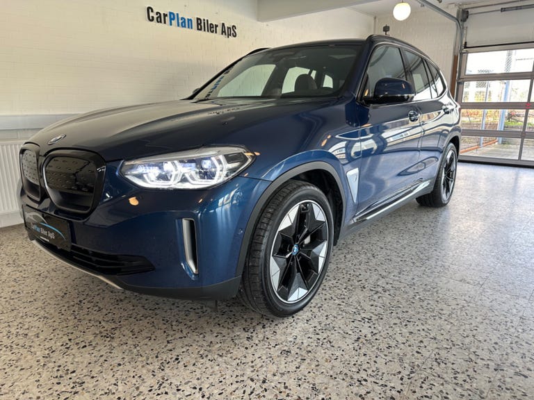 BMW iX3 Charged Plus Van