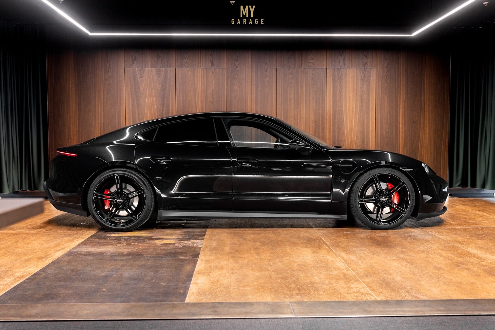 Porsche Taycan 4S - Performance+