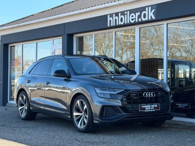 Audi Q8 50 TDi S-line quattro Tiptr. 5d