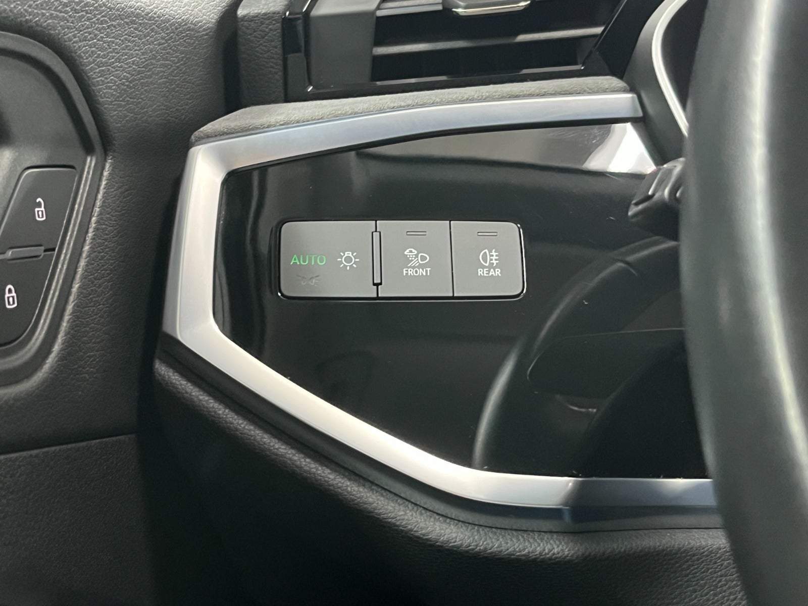Billede af Audi Q3 45 TFSi e Attitude plus Sportback S-tr.