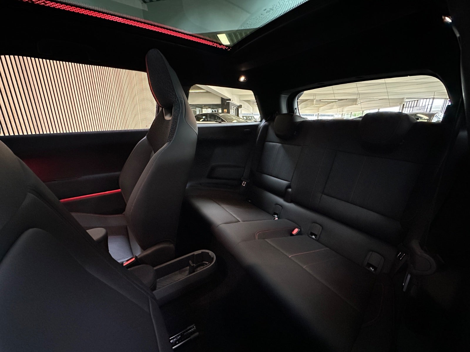 Billede af MINI Cooper E JCW Trim M