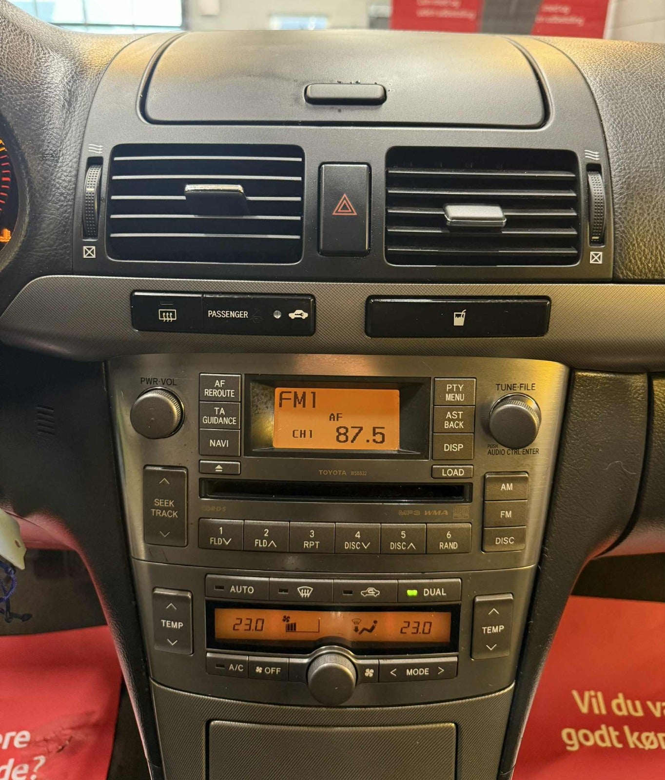 Billede af Toyota Avensis 2,0 Sol