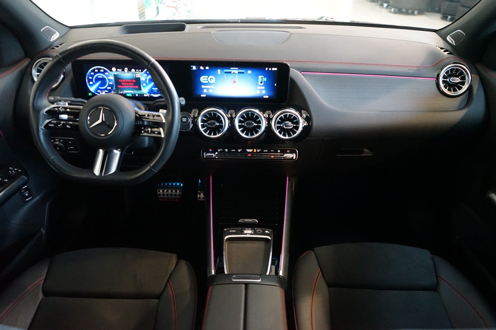 Mercedes EQA250